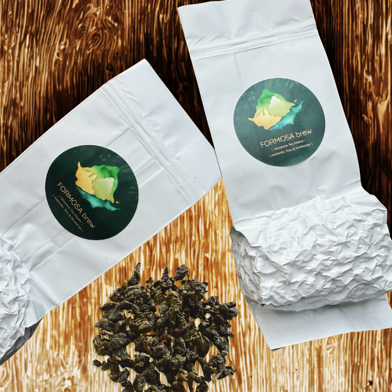 Unroasted Dong Ding Oolong 清香凍頂烏龍茶